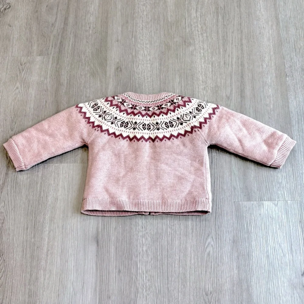 NWOT Baby Gap Zip Up Sweater- Size 18M